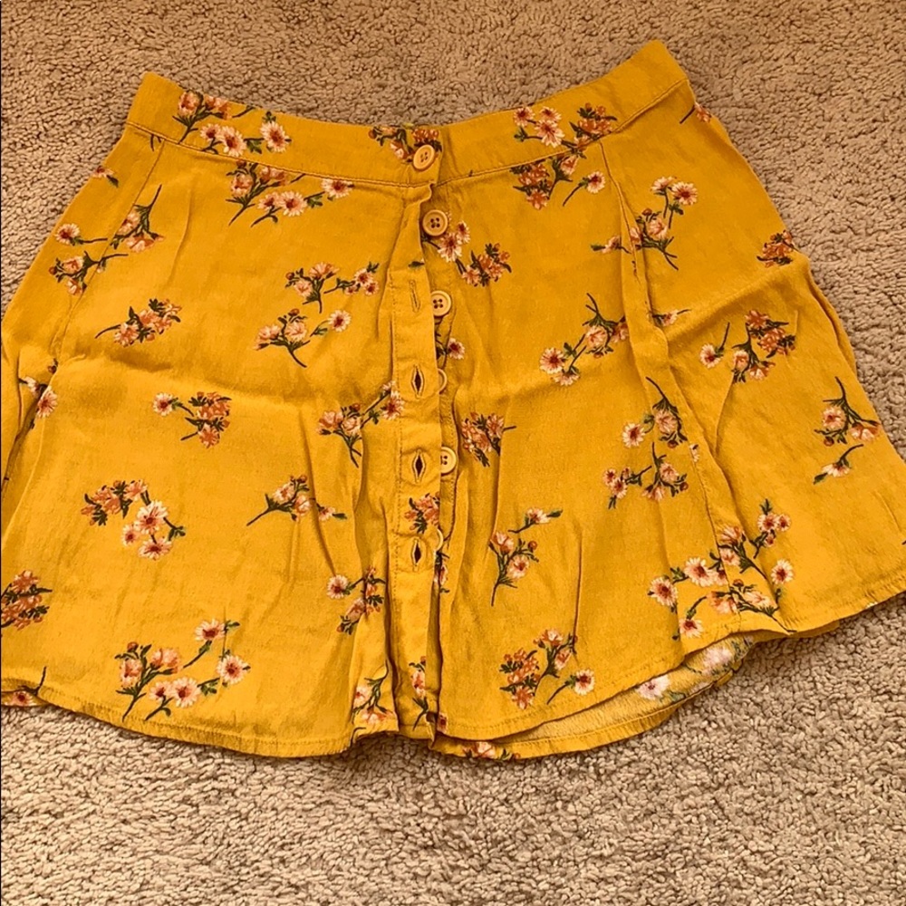 Floral button down skirt!